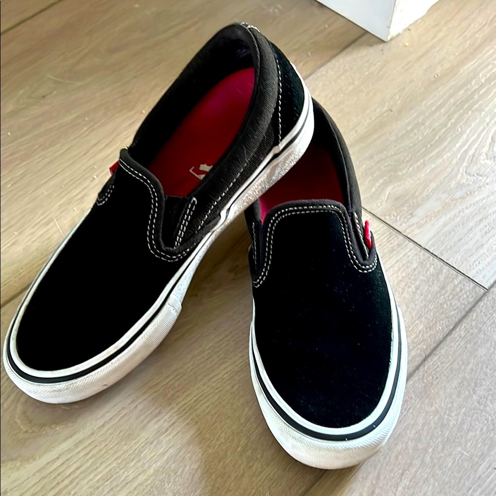 Vans premium suede Black Slip-On Sneakers white black size 5 mens women’s